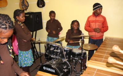 Visite de l’African Musical Instrument Factory à Grahamstown